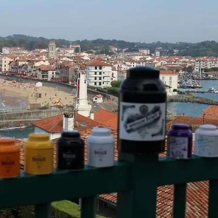 מלון Agur Deneri